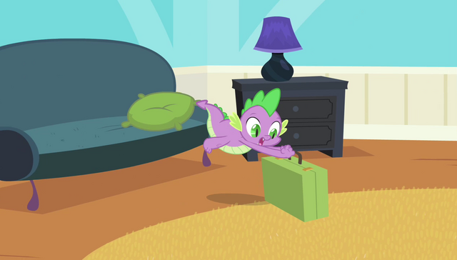 File:Spike grabbing suitcase S4E24.png