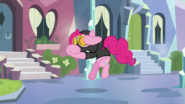File:Pinkie Pie jumping S3E1.png