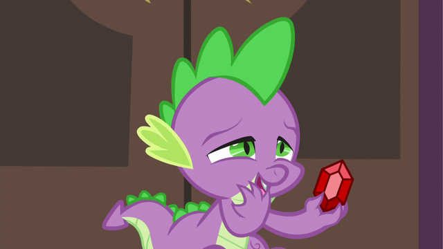 File:Spike chuckling S5E10.png