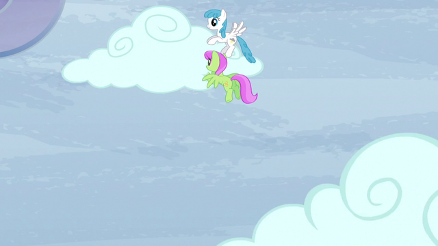File:Merry May and White Lightning moving a cloud S5E5.png