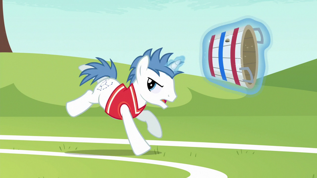 File:Shooting Star trying out for the buckball team S6E18.png