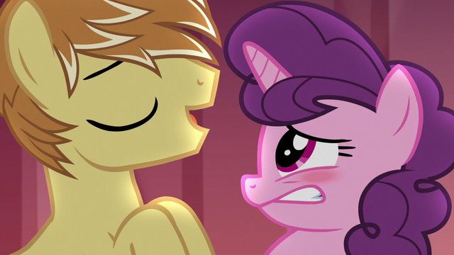 File:Feather Bangs singing to embarrassed Sugar Belle S7E8.png