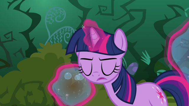 File:Twilight levitating bubbles S3E05.png