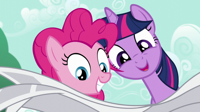 File:Twilight "you'll find files of all kinds" S5E19.png