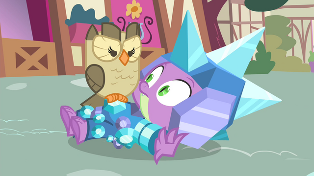 File:Owlowiscious glaring at armored Spike S4E23.png