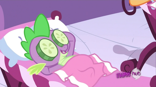 File:Spike relaxing S2E23.png