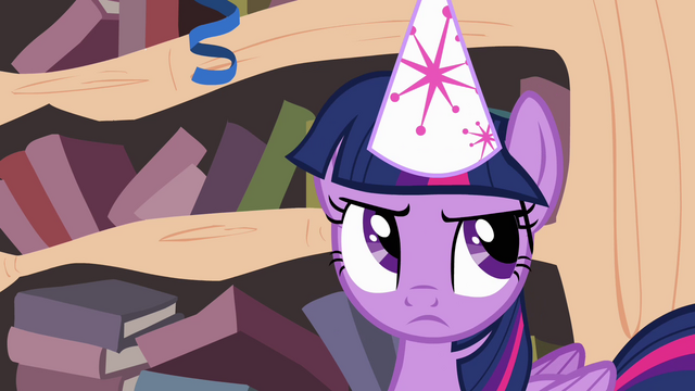 File:Twilight rolls her eyes S4E04.png