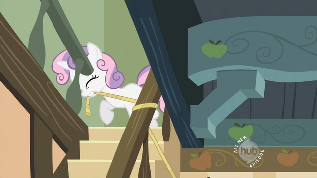 File:Sweetie-Belle-Rope-S2E12.png