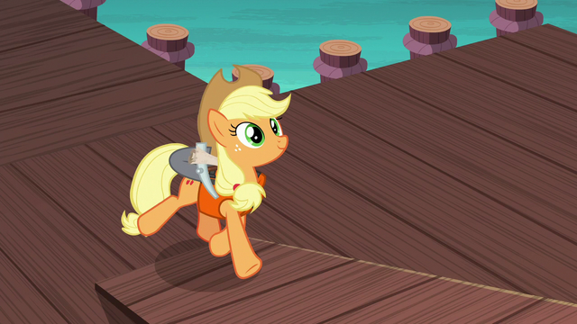 File:Applejack boarding the ship S6E22.png