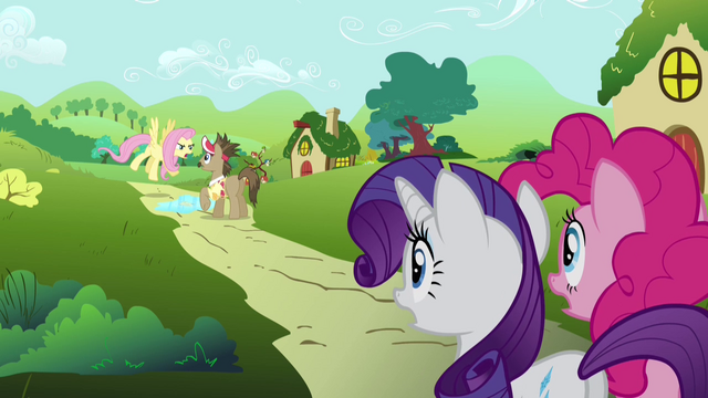 File:Fluttershy blows her fuse at Globe Trotter S2E19.png