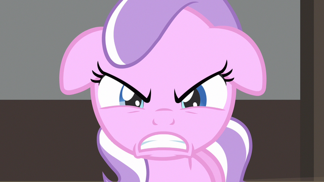 File:Diamond Tiara growling S2E23.png