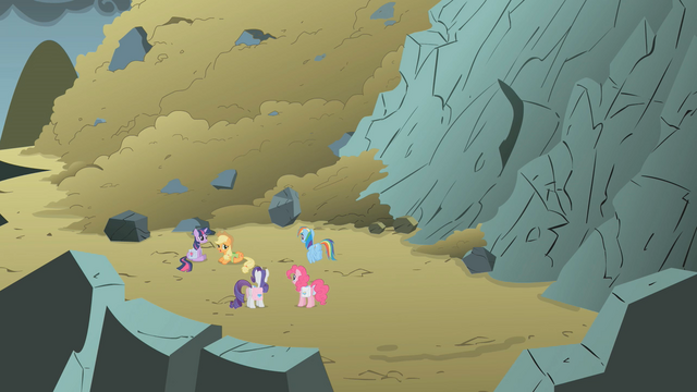 File:Avalanche aftermath S1E7.png