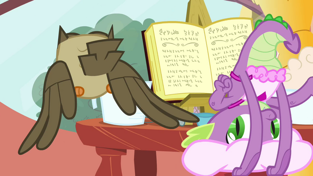 File:Owlowiscious flying over S3E11.png