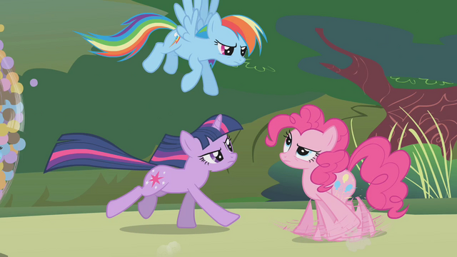 File:Rainbow calling Pinkie "so random" S1E10.png