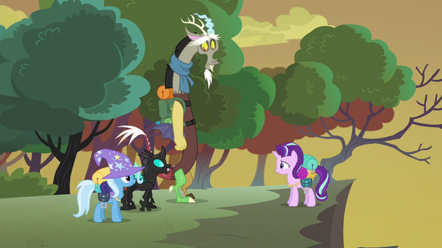File:Thorax nodding S6E26.png