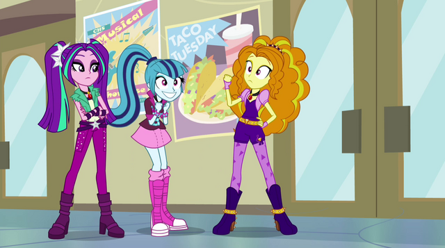 File:Sonata Dusk excited about lunch EG2.png