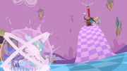S4E2I184.png