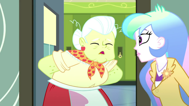 File:Granny Smith "itty-bitty cafeteria crisis" SS8.png
