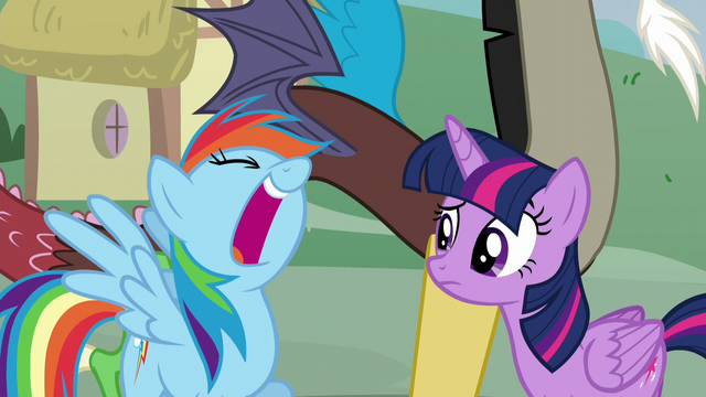 File:Rainbow laughing S5E22.png
