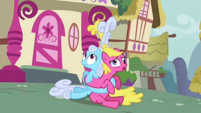 File:All tangled up S3E6.png