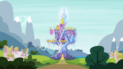 Castle of Friendship glowing radiantly S4E26.png