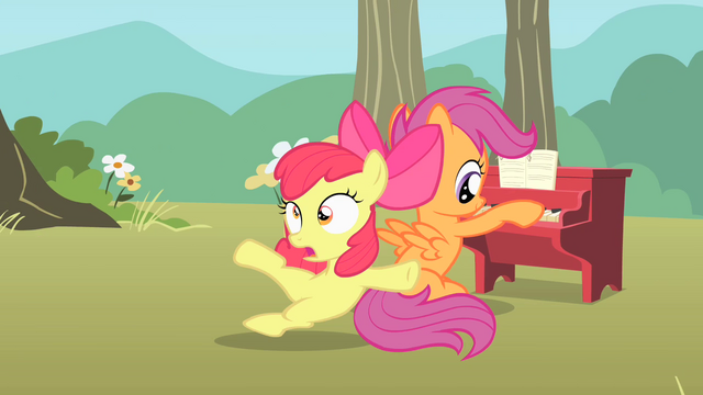 File:Apple Bloom trips S1E18.png