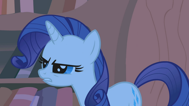 File:Rarity squinting madly S1E8.png