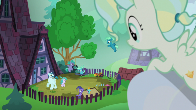 File:Young Vapor looking back at Sky Stinger's family S6E24.png