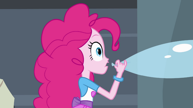 File:Pinkie Pie surprised EG.png