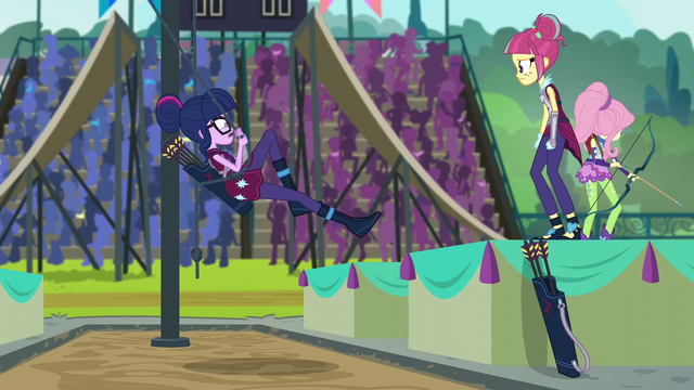 File:Sci-Twi falling from the podium EG3.png