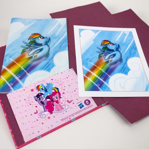File:Rainbow Dash comicfolio contents.jpg
