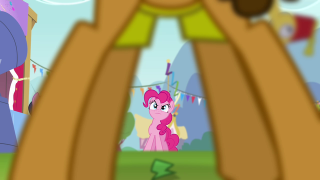 File:Pinkie Pie "I don't think so, I know so!" S4E12.png