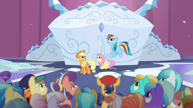 File:Ponies look up S6E2.png