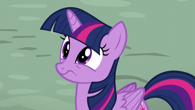 File:Twilight listening to Discord S5E22.png