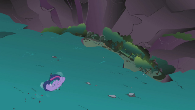 File:Aerial view of Twilight sliding to very edge of cliff S1E02.png