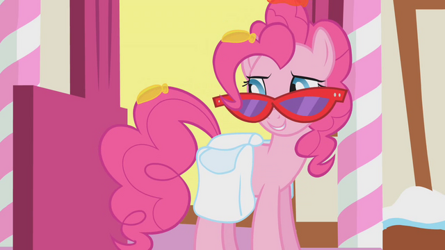 File:Pinkie Pie I Mean S1E7.png