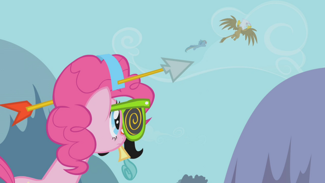 File:Pinkie sees RD and Gilda fly off S1E05.png