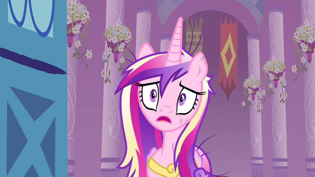 File:Princess Cadance witness S2E26.png