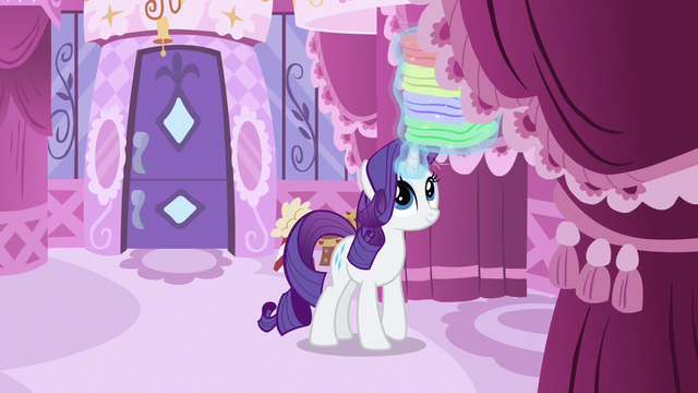 File:Rarity get fabrics S2E23.png