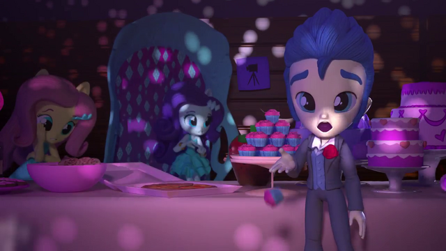 File:Flash Sentry watches Twilight dance EGM5.png
