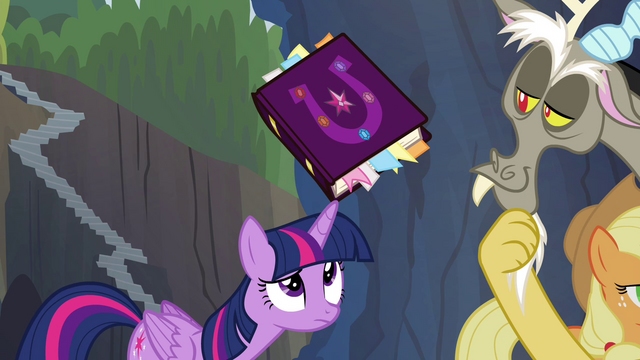 File:Friendship journal balanced on Twilight's horn S4E25.png