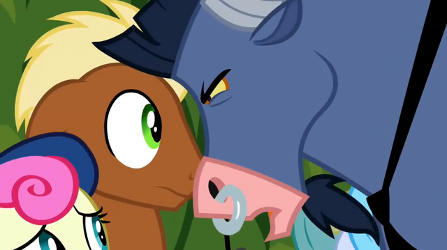 File:Iron Will stare S02E19.png