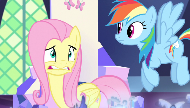 File:Fluttershy rethinks staying with Spike S5E1.png
