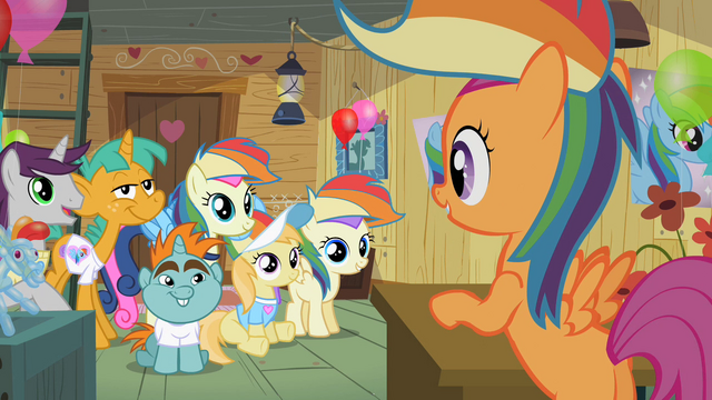 File:Rainbow Dash Fan Club S2E08.png