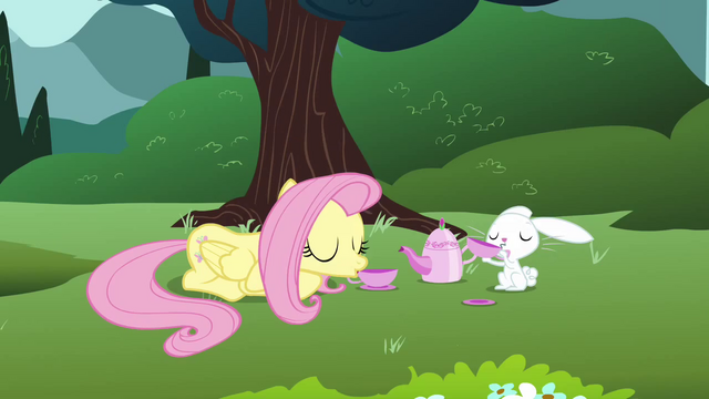 File:Fluttershy drinking from cup S3E3.png
