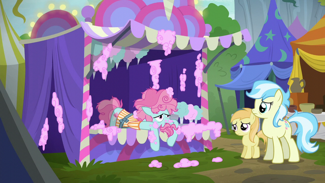 File:Cotton candy pony exhausted S6E7.png