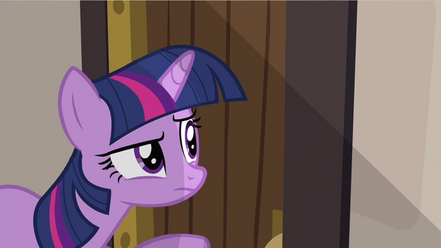 File:Twilight snooping S2E25.png