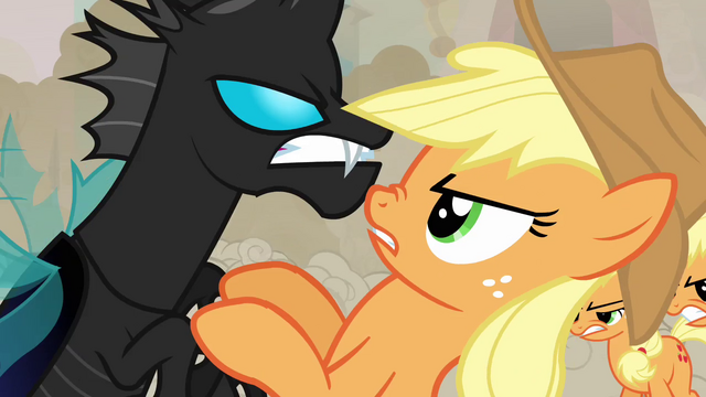 File:Applejack and changling S02E26.png