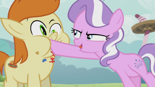 File:Diamond Tiara pushes sweets down Gallop J. Fry's mouth S5E18.png