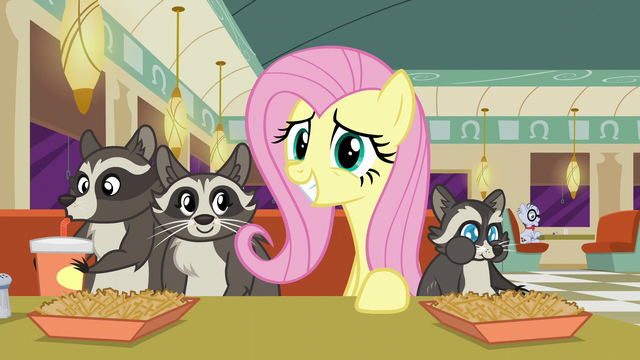 File:Fluttershy grins S6E9.png